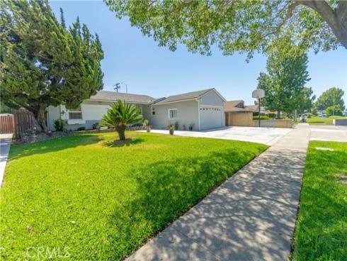 2501 Deodar , Santa Ana, CA