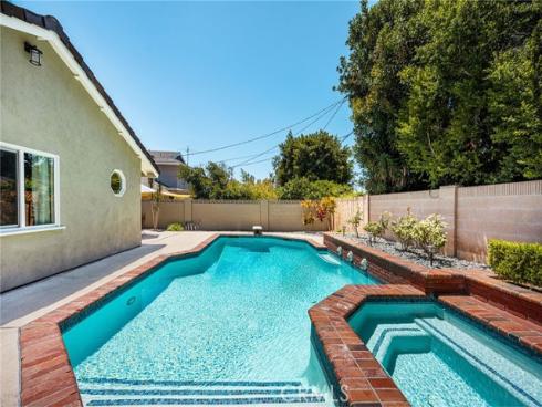 1914  Mabury  , Santa Ana, CA