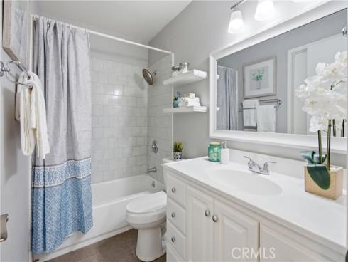 2515 S. Laurelwood , Santa Ana, CA