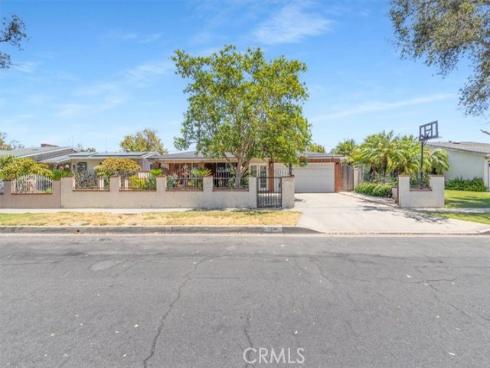 1401 S Joane   Way, Santa Ana, CA