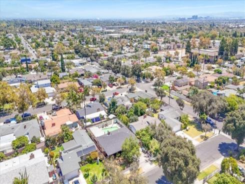 1401 S Joane   Way, Santa Ana, CA