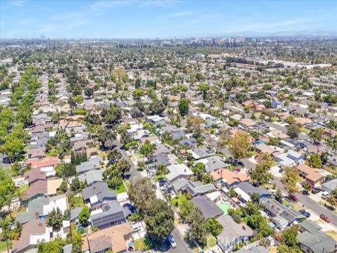 1401 S Joane   Way, Santa Ana, CA