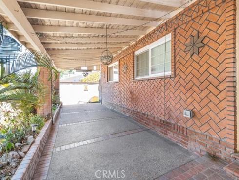 1401 S Joane   Way, Santa Ana, CA