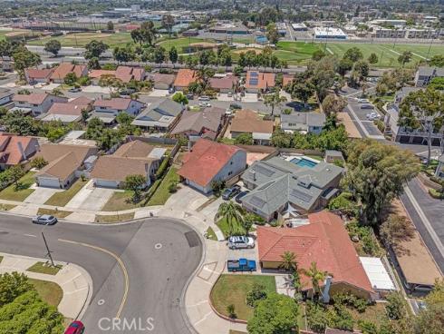 1610 S Joane   Way, Santa Ana, CA