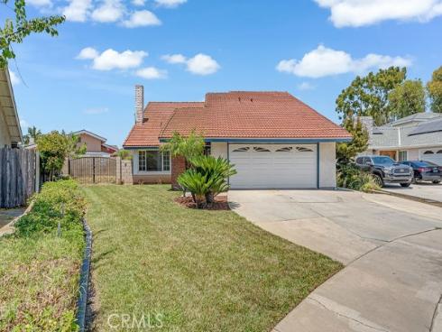 1610 S Joane   Way, Santa Ana, CA