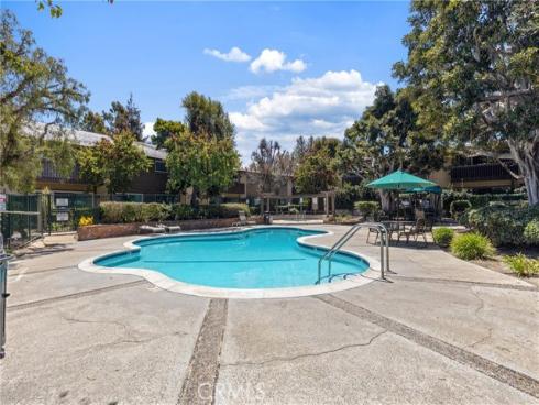 3050 S Bristol  4C , Santa Ana, CA