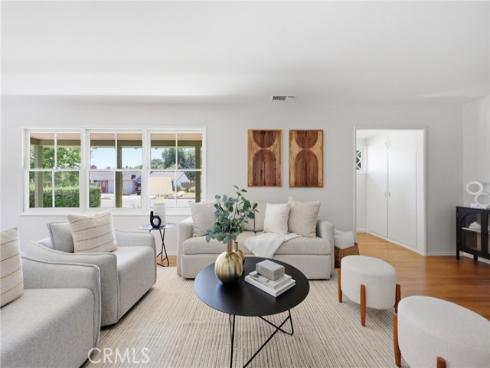 2309 N Louise  , Santa Ana, CA