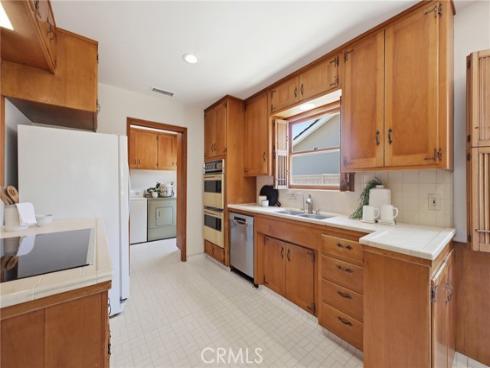 2309 N Louise  , Santa Ana, CA