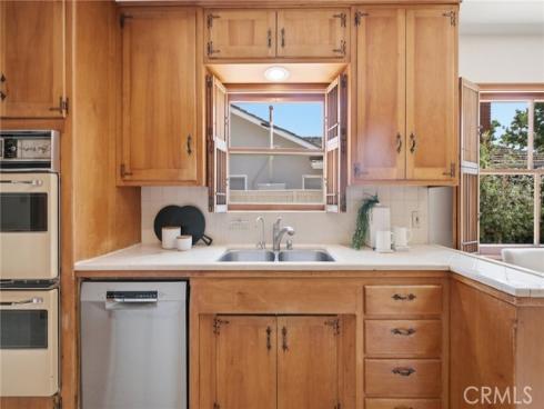 2309 N Louise  , Santa Ana, CA