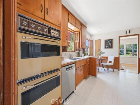2309 N Louise  , Santa Ana, CA