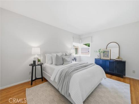 2309 N Louise  , Santa Ana, CA