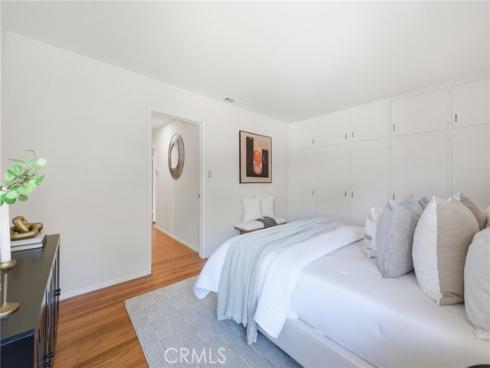 2309 N Louise  , Santa Ana, CA