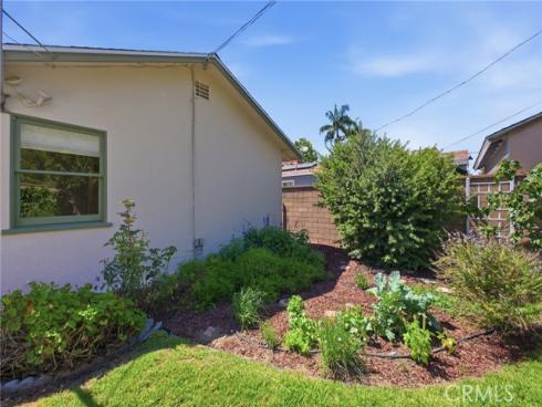 2309 N Louise  , Santa Ana, CA