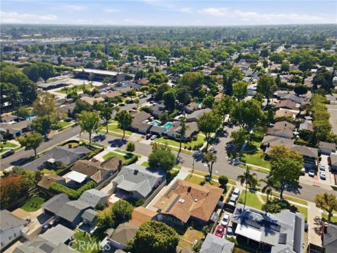 2309 N Louise  , Santa Ana, CA