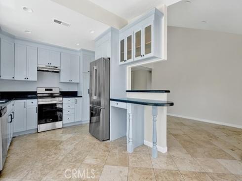 902 W Alpine , Santa Ana, CA
