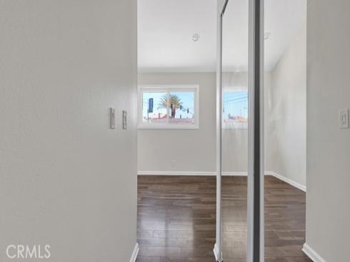 902 W Alpine , Santa Ana, CA