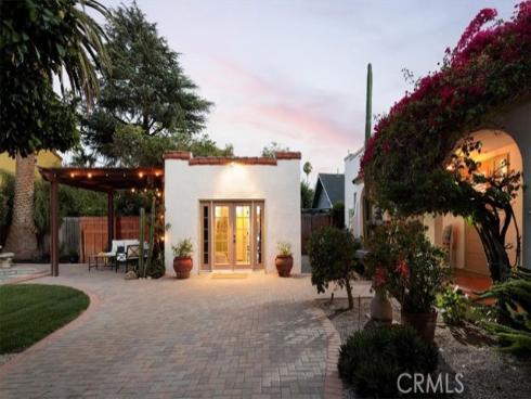1825 N Ross  , Santa Ana, CA