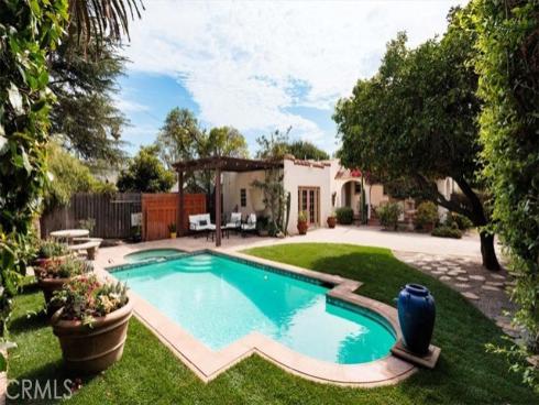 1825 N Ross  , Santa Ana, CA