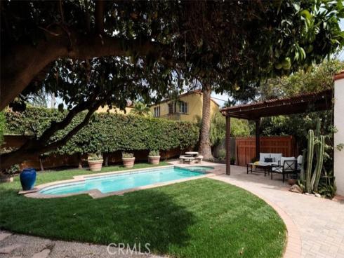 1825 N Ross  , Santa Ana, CA