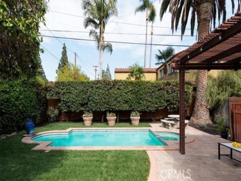1825 N Ross  , Santa Ana, CA