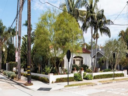 1825 N Ross  , Santa Ana, CA