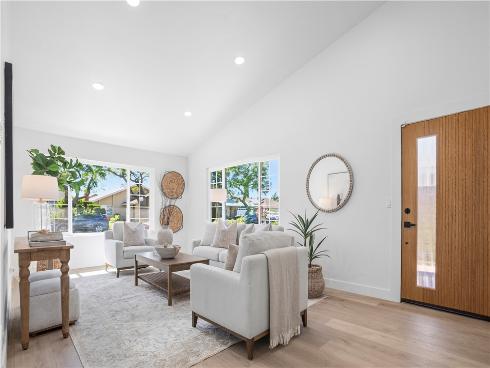 3209 S Diamond  , Santa Ana, CA