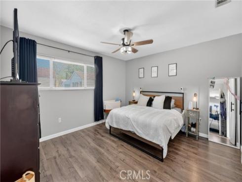 1913 W Wakeham  , Santa Ana, CA