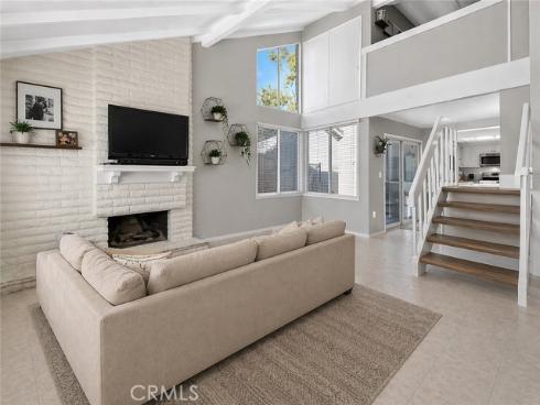 1913 W Wakeham  , Santa Ana, CA
