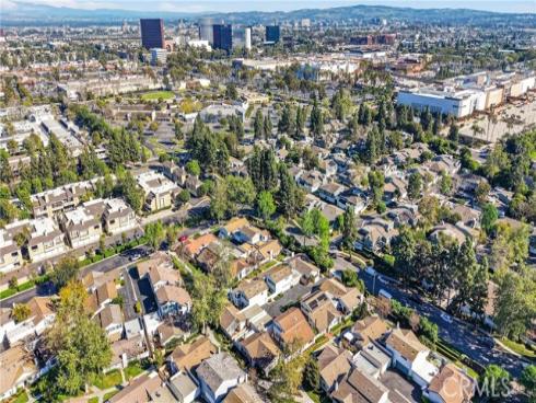 1913 W Wakeham  , Santa Ana, CA