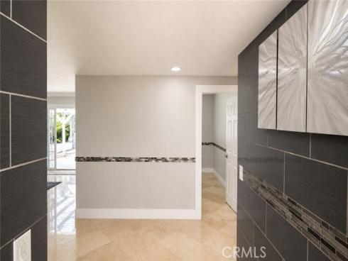 2606 S Poplar , Santa Ana, CA