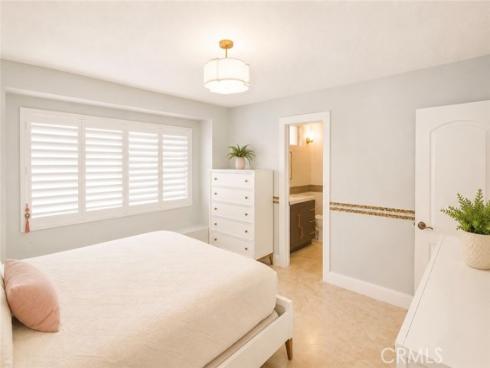 2606 S Poplar , Santa Ana, CA