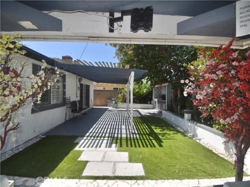 2606 S Poplar , Santa Ana, CA