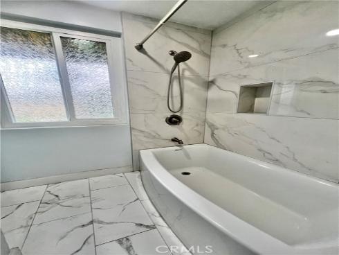 624 S Sullivan 15D , Santa Ana, CA