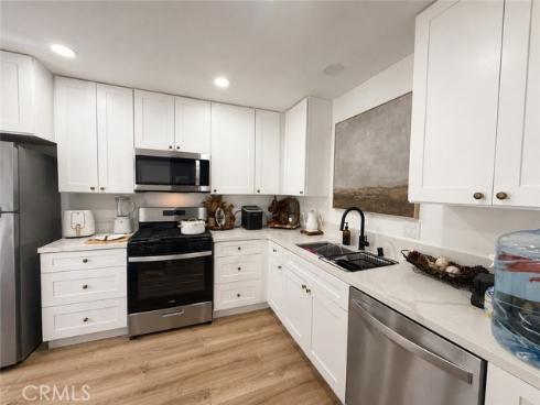 1113 S Golden West   Avenue, Santa Ana, CA