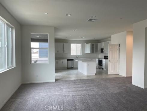 2104  Lacy Crossing   Drive, Santa Ana, CA