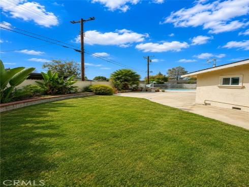 4213 W Roberts  , Santa Ana, CA