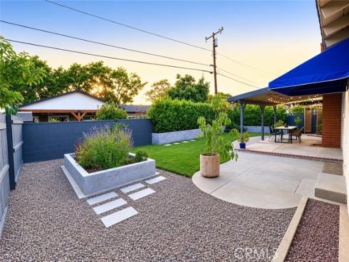 1506  Eastside   Avenue, Santa Ana, CA