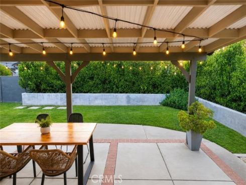 1506  Eastside   Avenue, Santa Ana, CA
