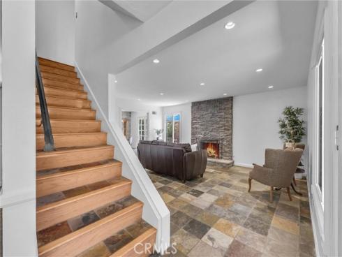 2117 Deodar , Santa Ana, CA