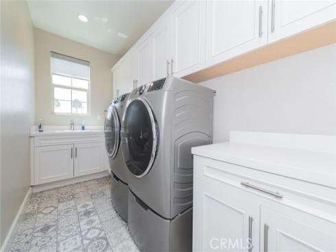 2033  Rembrandt  , Santa Ana, CA