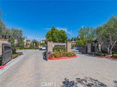 2033  Rembrandt  , Santa Ana, CA