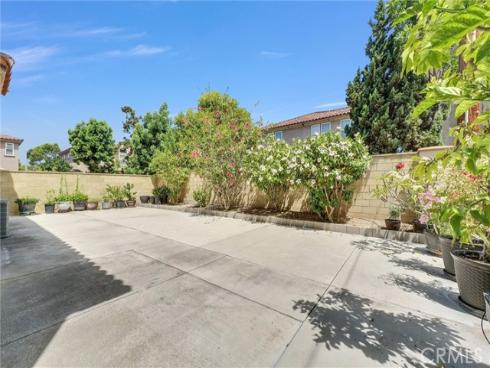 3401 W Lincoln Way, Santa Ana, CA