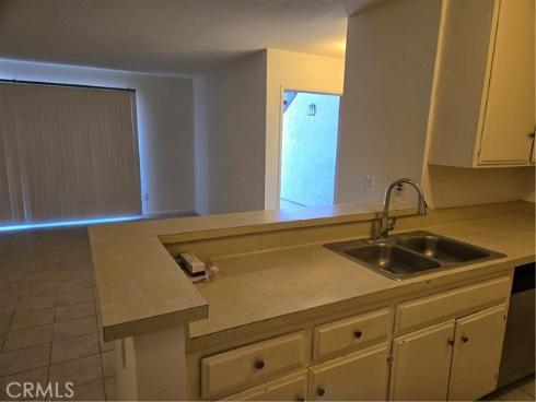 2501 W Sunflower F4 , Santa Ana, CA