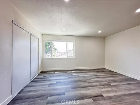 1919 Sherry 46 Lane, Santa Ana, CA