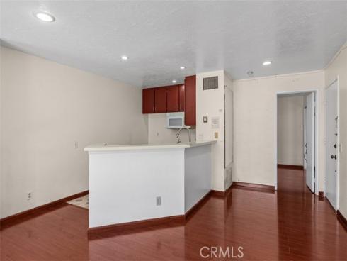 3673 S Bear  C  Street, Santa Ana, CA