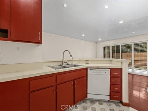 3673 S Bear  C  Street, Santa Ana, CA