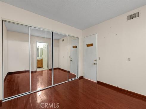 3673 S Bear  C  Street, Santa Ana, CA