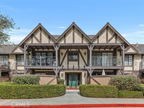3673 S Bear  C  Street, Santa Ana, CA