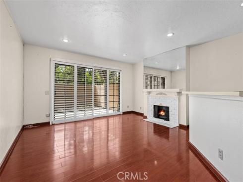 3673 S Bear  C  Street, Santa Ana, CA