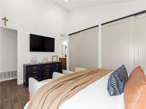 2154 E Wellington  , Santa Ana, CA